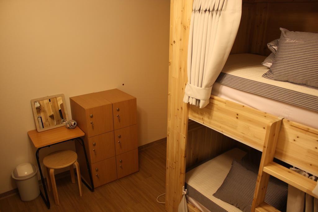 Moon Hostel Сеул Экстерьер фото