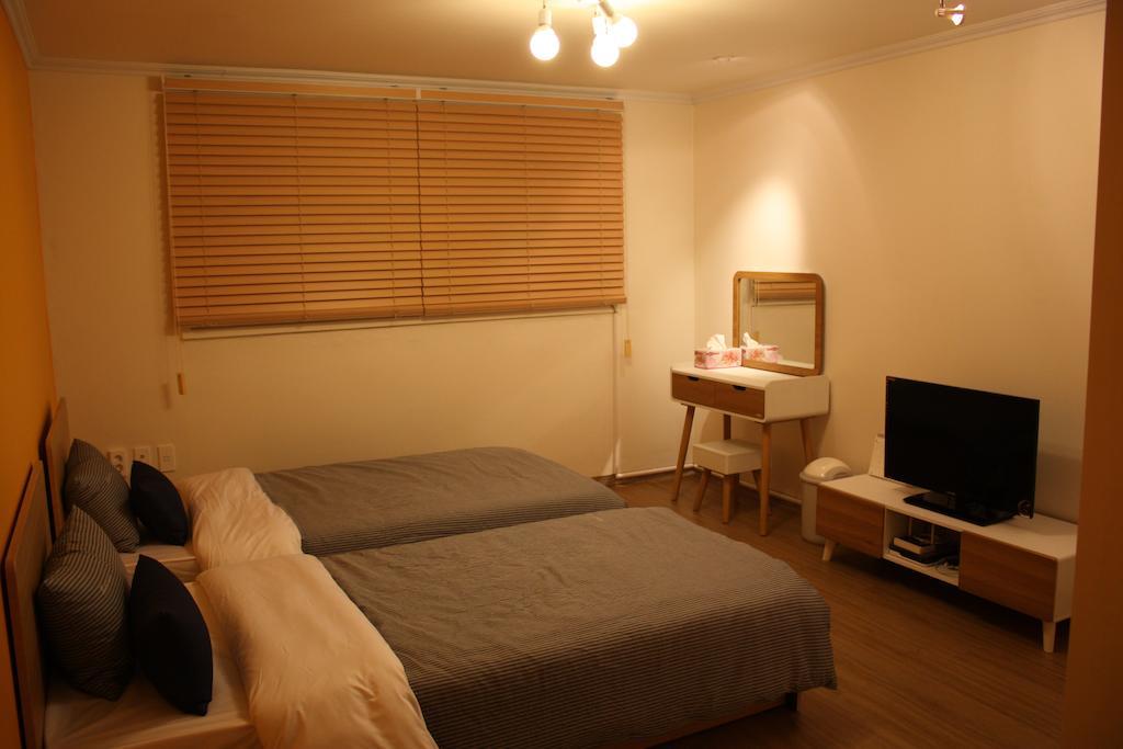 Moon Hostel Сеул Экстерьер фото