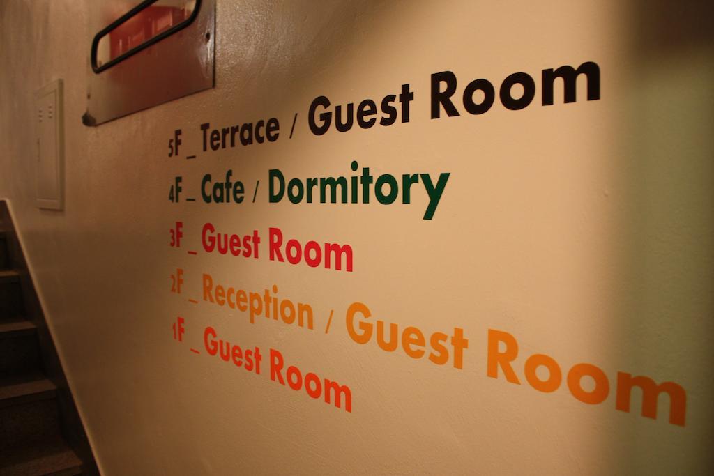 Moon Hostel Сеул Экстерьер фото