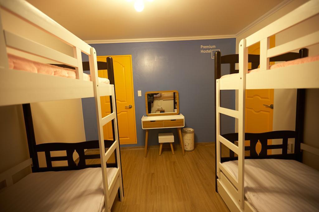 Moon Hostel Сеул Экстерьер фото