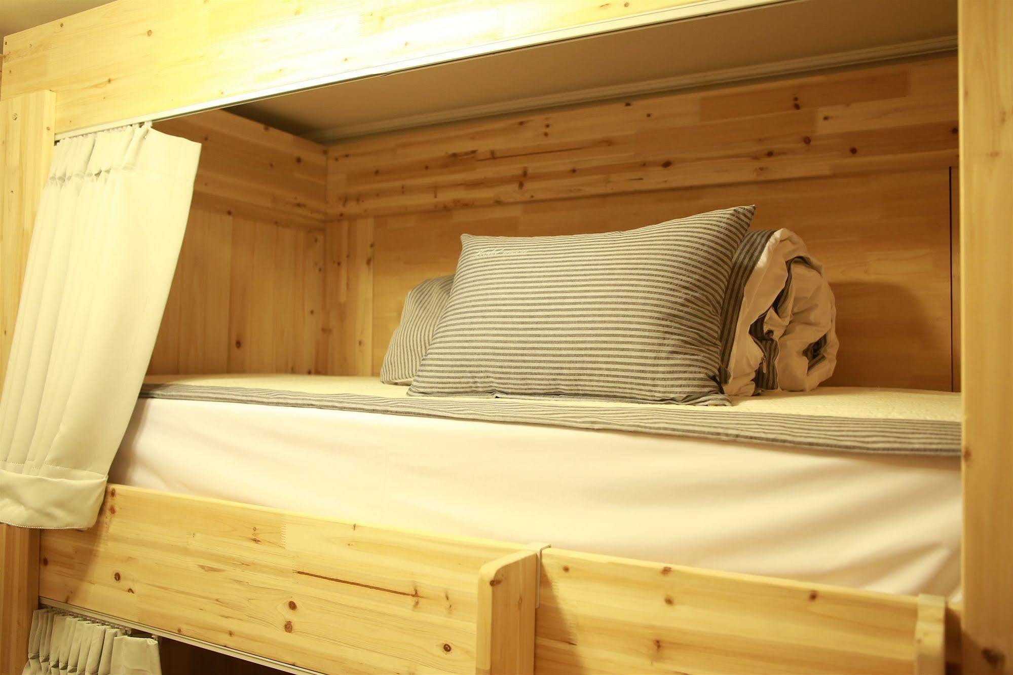 Moon Hostel Сеул Экстерьер фото