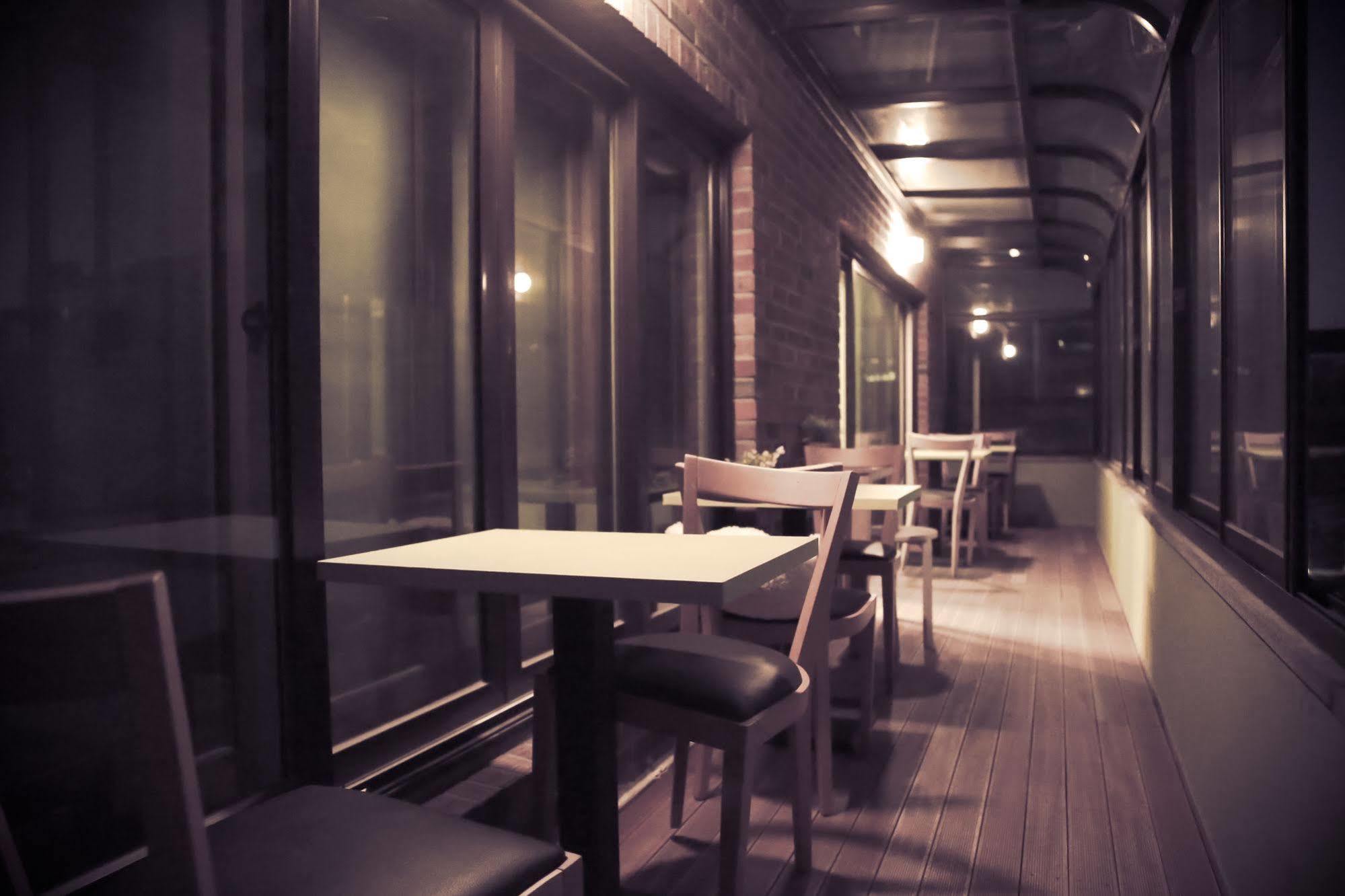 Moon Hostel Сеул Экстерьер фото